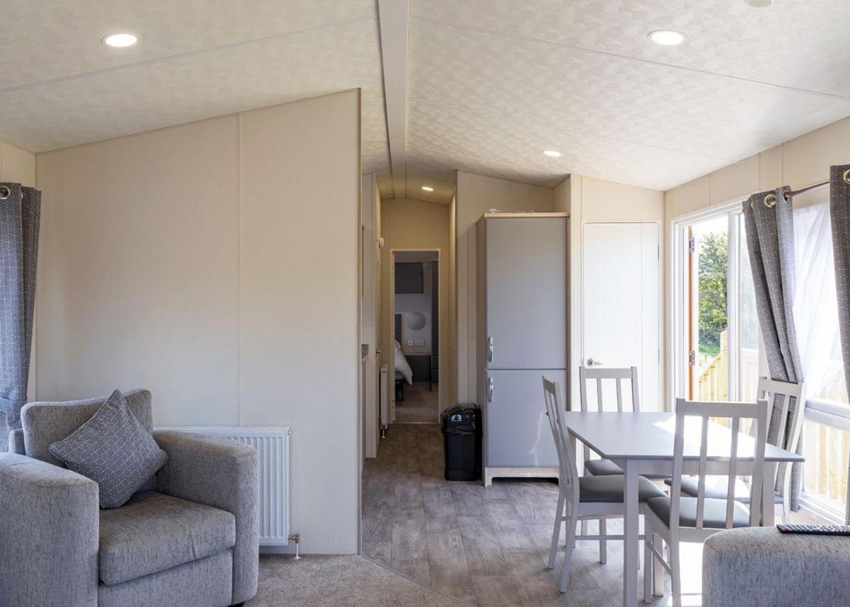 Great Harlow Views Newby  Exterior photo