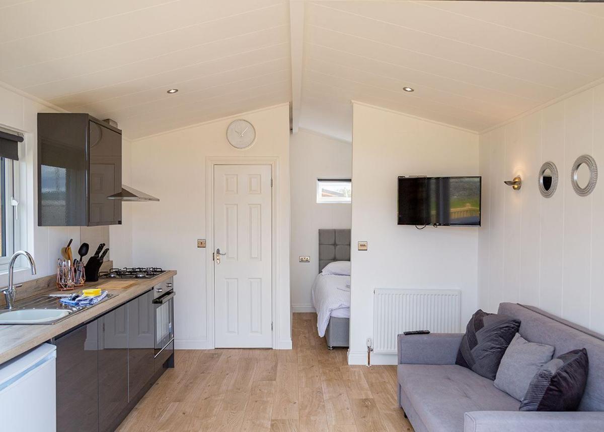 Great Harlow Views Newby  Exterior photo