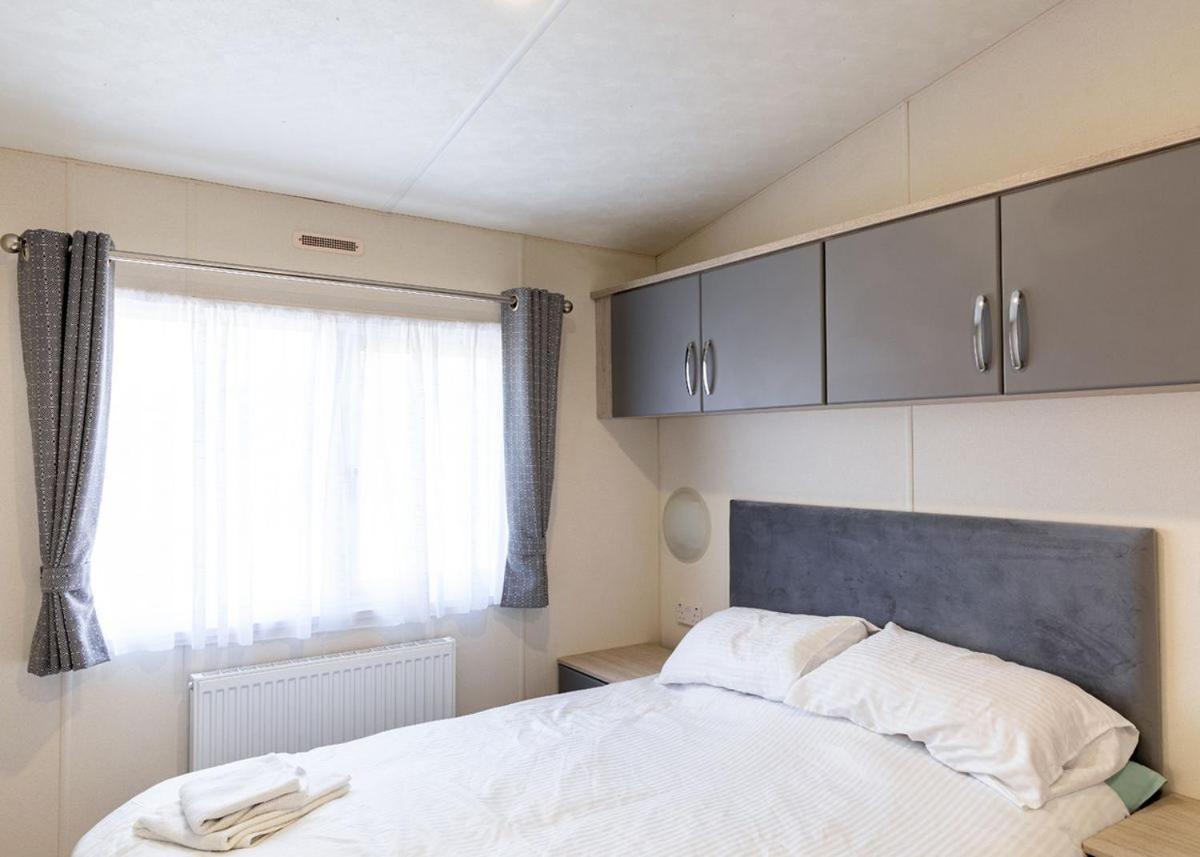 Great Harlow Views Newby  Exterior photo