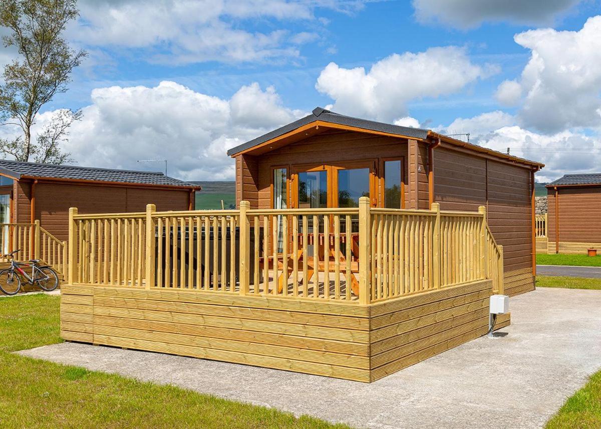 Great Harlow Views Newby  Exterior photo