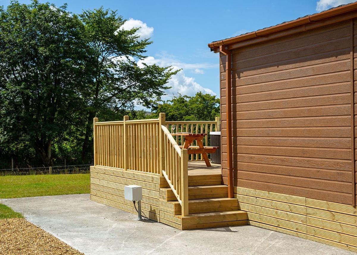 Great Harlow Views Newby  Exterior photo